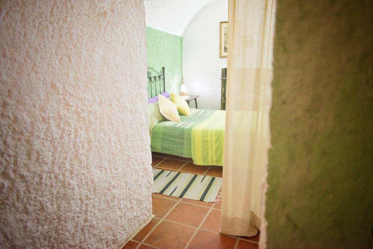Cuevas De Rolando Guest House Guadix Bagian luar foto