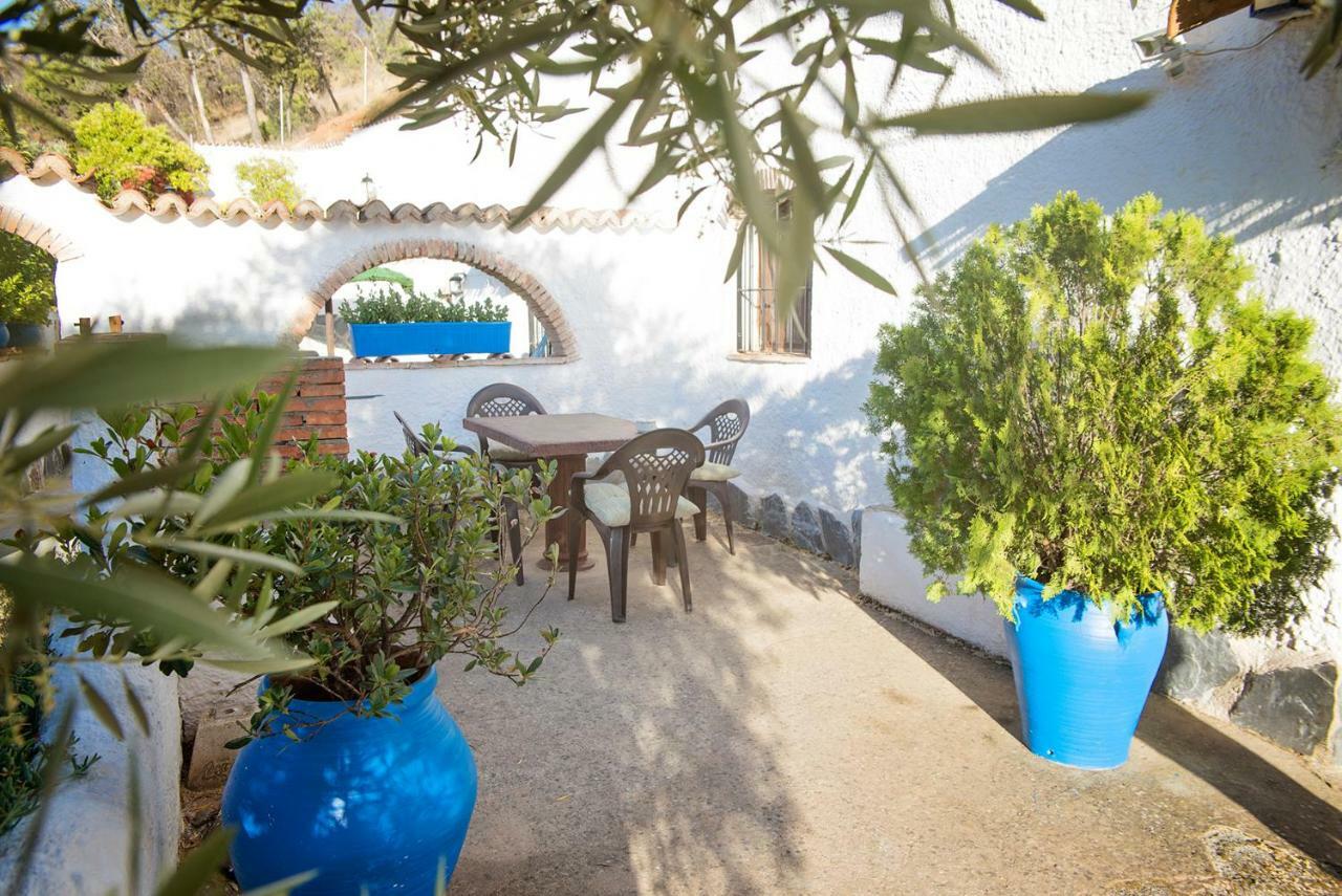 Cuevas De Rolando Guest House Guadix Bagian luar foto