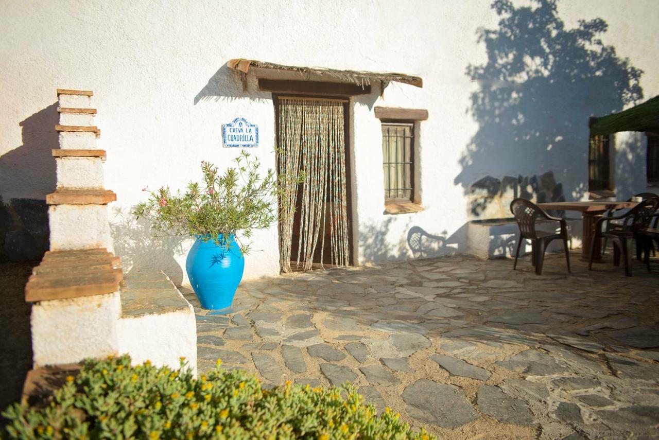 Cuevas De Rolando Guest House Guadix Bagian luar foto