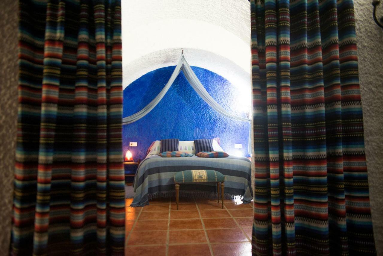 Cuevas De Rolando Guest House Guadix Bagian luar foto