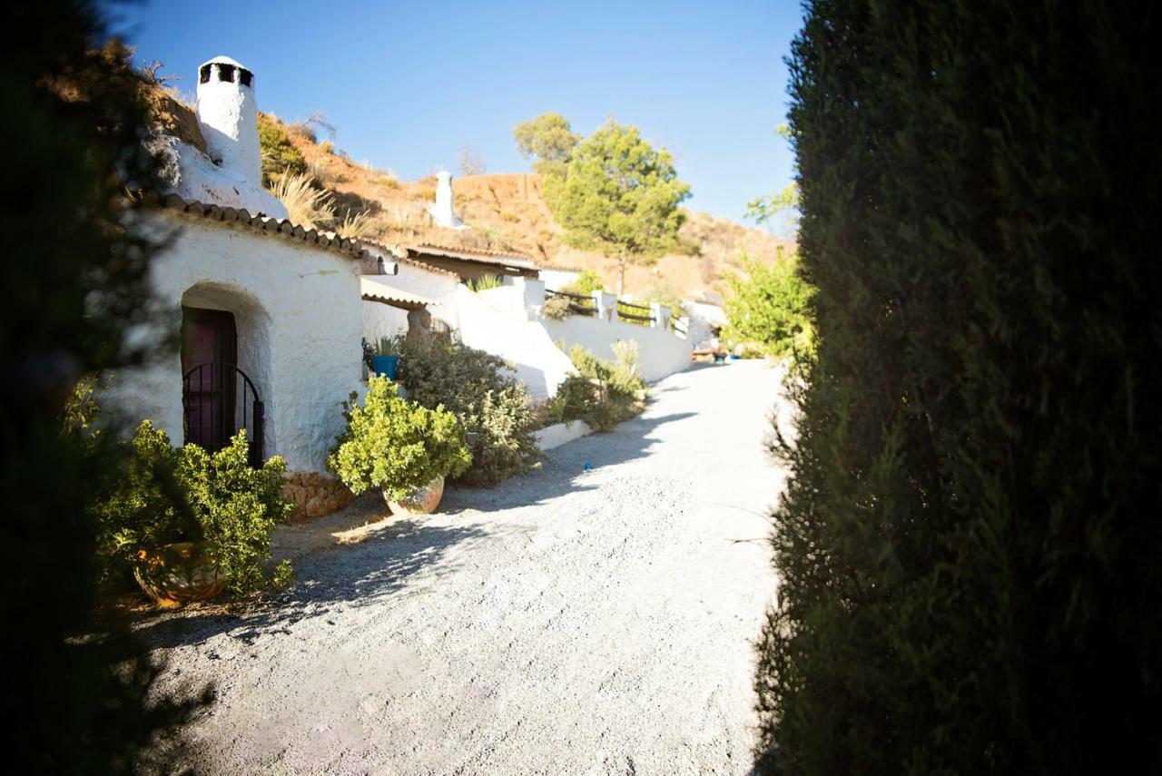 Cuevas De Rolando Guest House Guadix Bagian luar foto