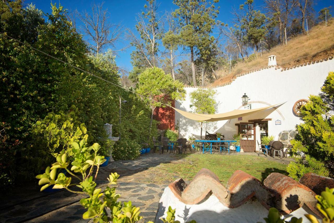 Cuevas De Rolando Guest House Guadix Bagian luar foto